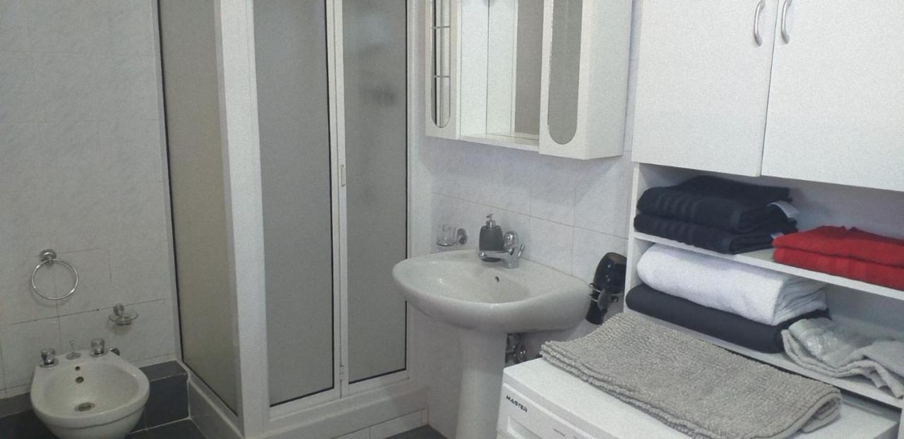 Mama Apartment Augusta Ngoại thất bức ảnh