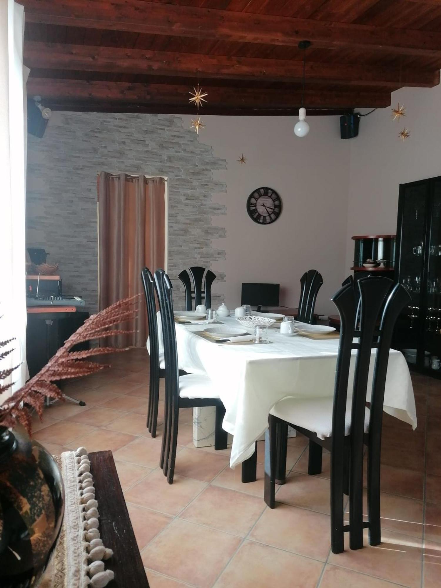 Mama Apartment Augusta Ngoại thất bức ảnh